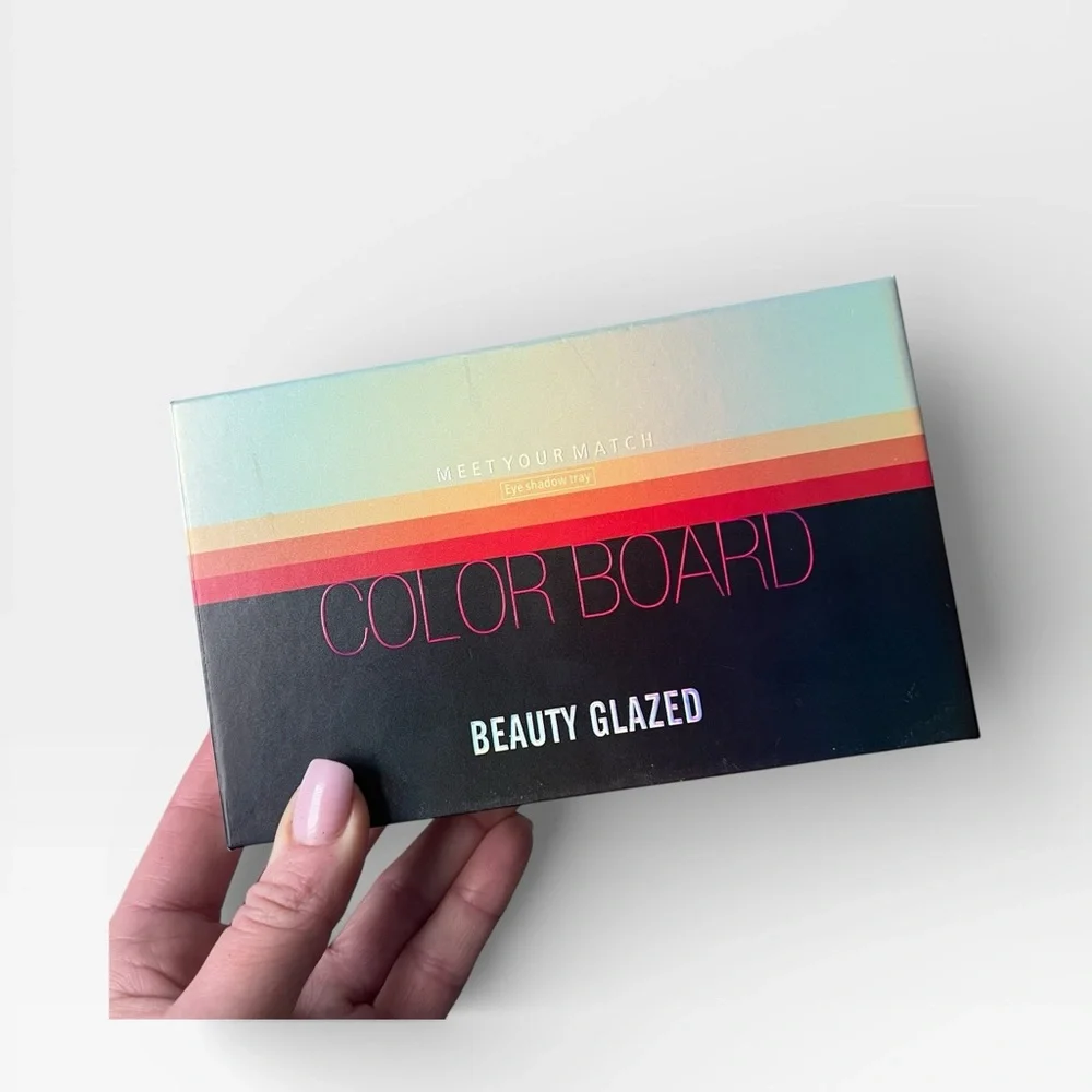 Beauty Glazed 60 Color Matte and Shimmer Board Palette